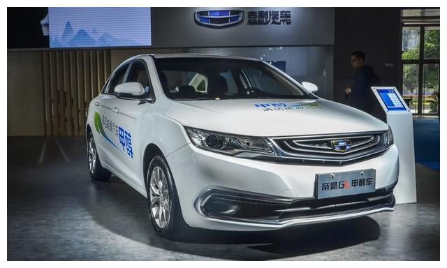 吉利帝豪系列甲醇车亮相 比燃油车型更环保-新浪汽车