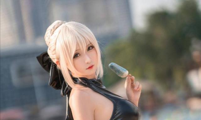 寒冷的春节,但电竞圈很热,晒晒腐团儿的沙滩照