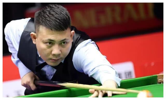 中式台球世锦赛:郑宇伯连胜后约战王云!中国女选手包揽8强!