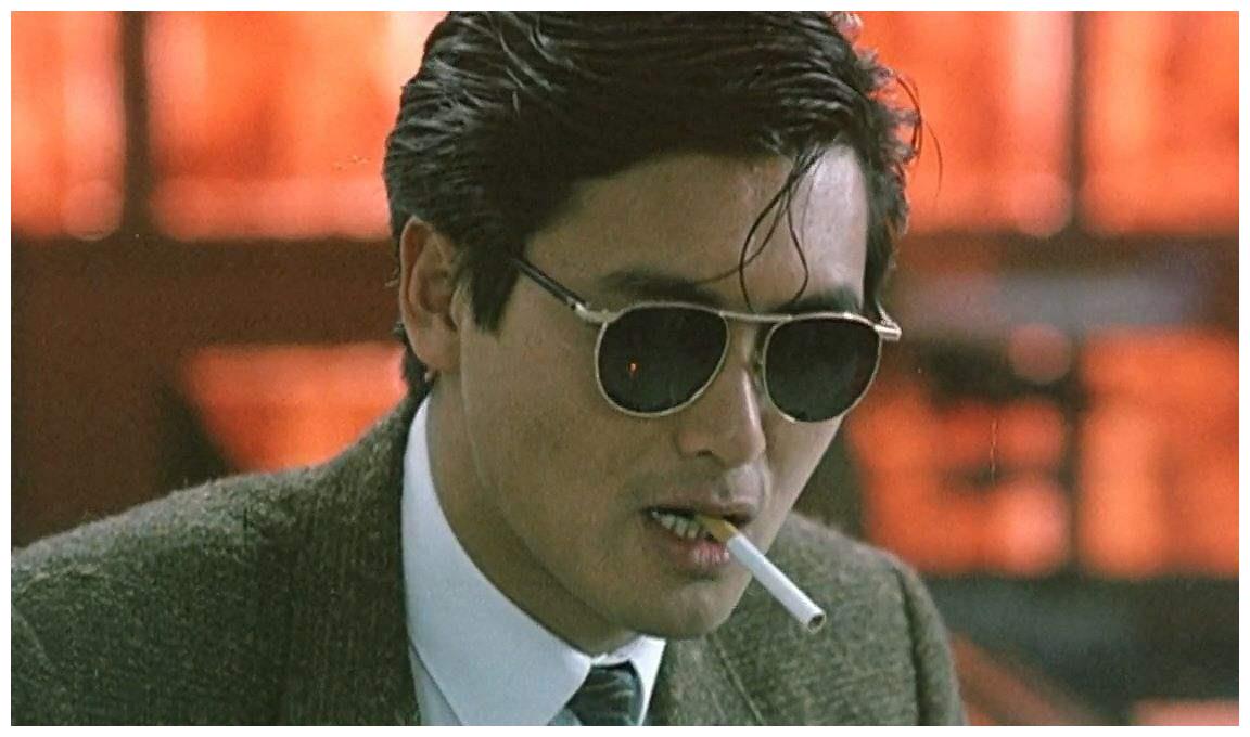 红,一口气吃掉30个汉堡,今61岁在广东种地|周润发|廖伟雄|赌神_新浪网