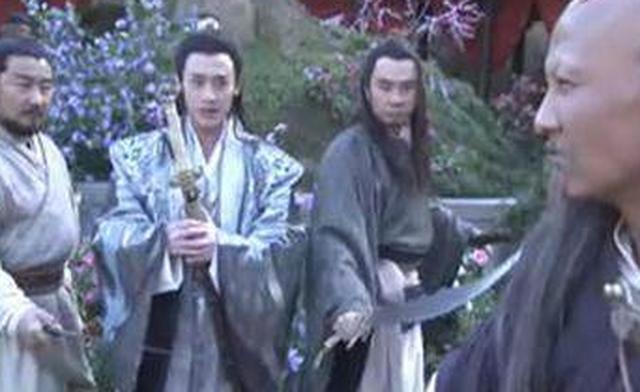 两版《天龙八部》慕容复对比 胡军版更接近原著|乔峰|慕容复|原著_新浪新闻