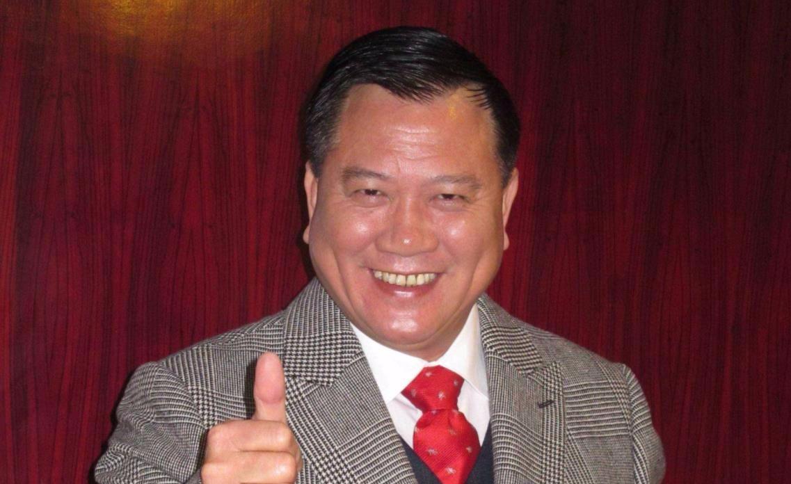 曾是红极一时的影坛大哥地位比肩周润发如今病痛缠身成这样