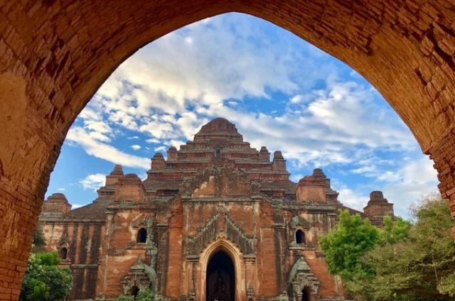 1000元人民币换成22万缅币,能在缅甸呆多久看