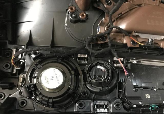 奔驰e300改装柏林之声小柏林音响详解安装位,奔驰e级w213