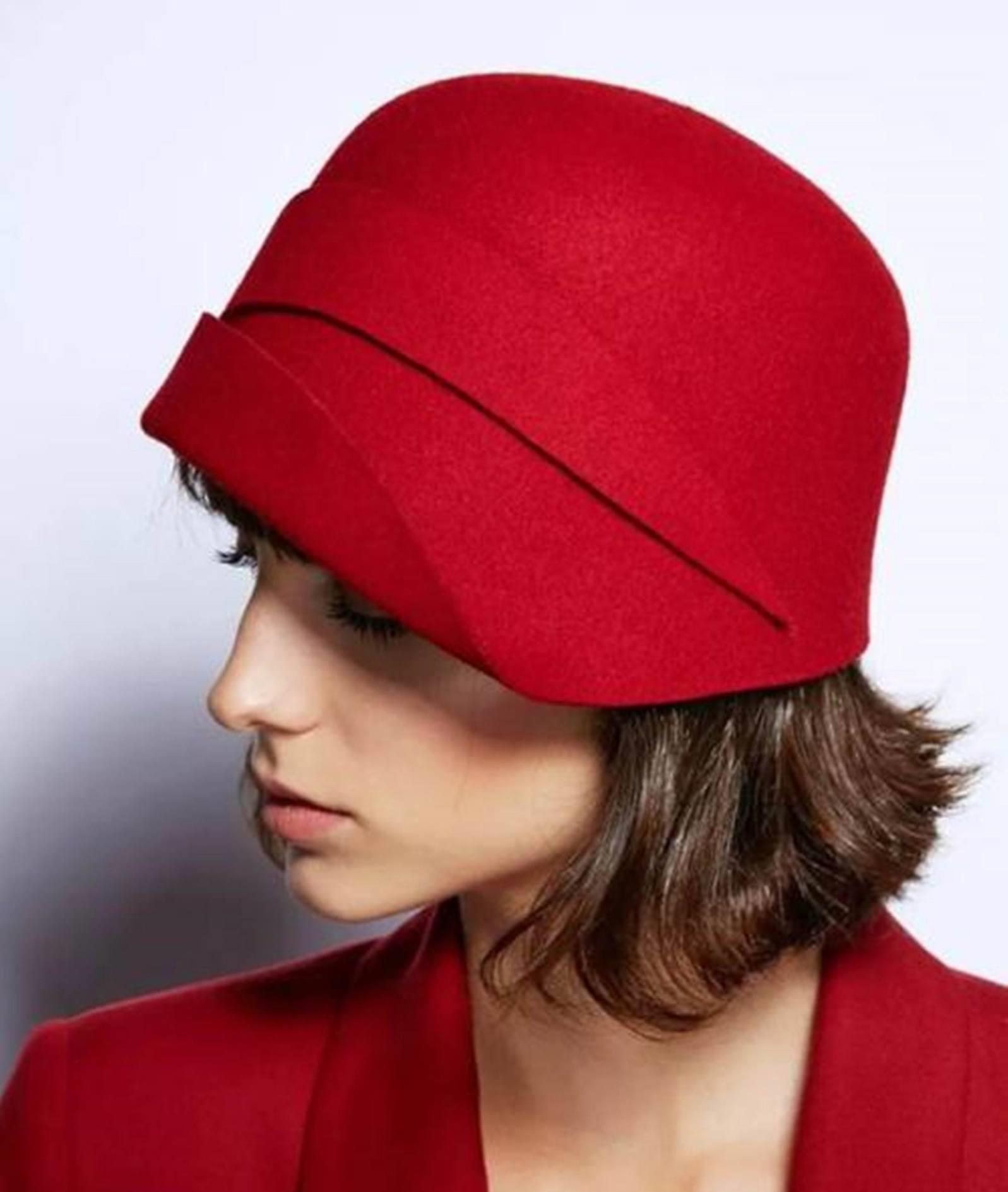 复古钟形帽,带你玩出文艺高雅女神范