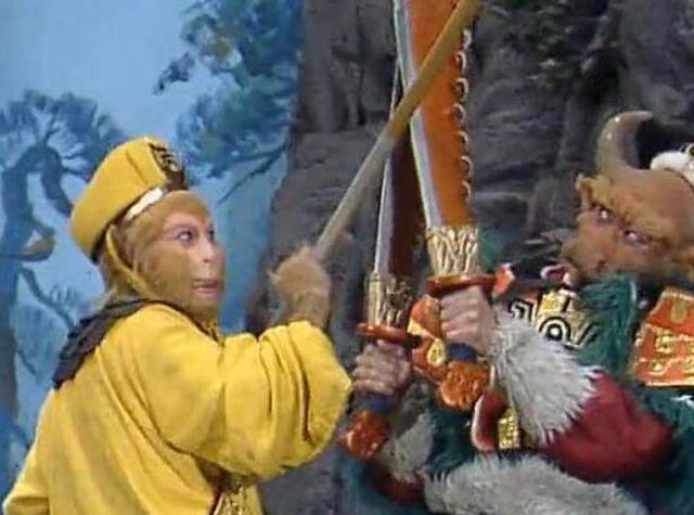 西游记牛魔王和孙悟空谁的法力大些