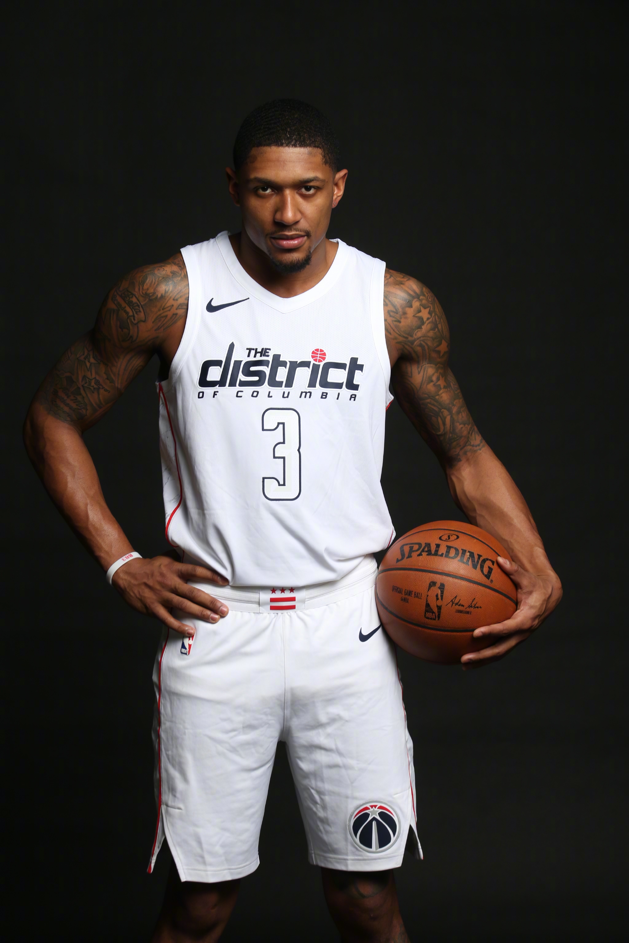 拒绝亿元美金合同他有可能又上演一次保罗乔治闹剧