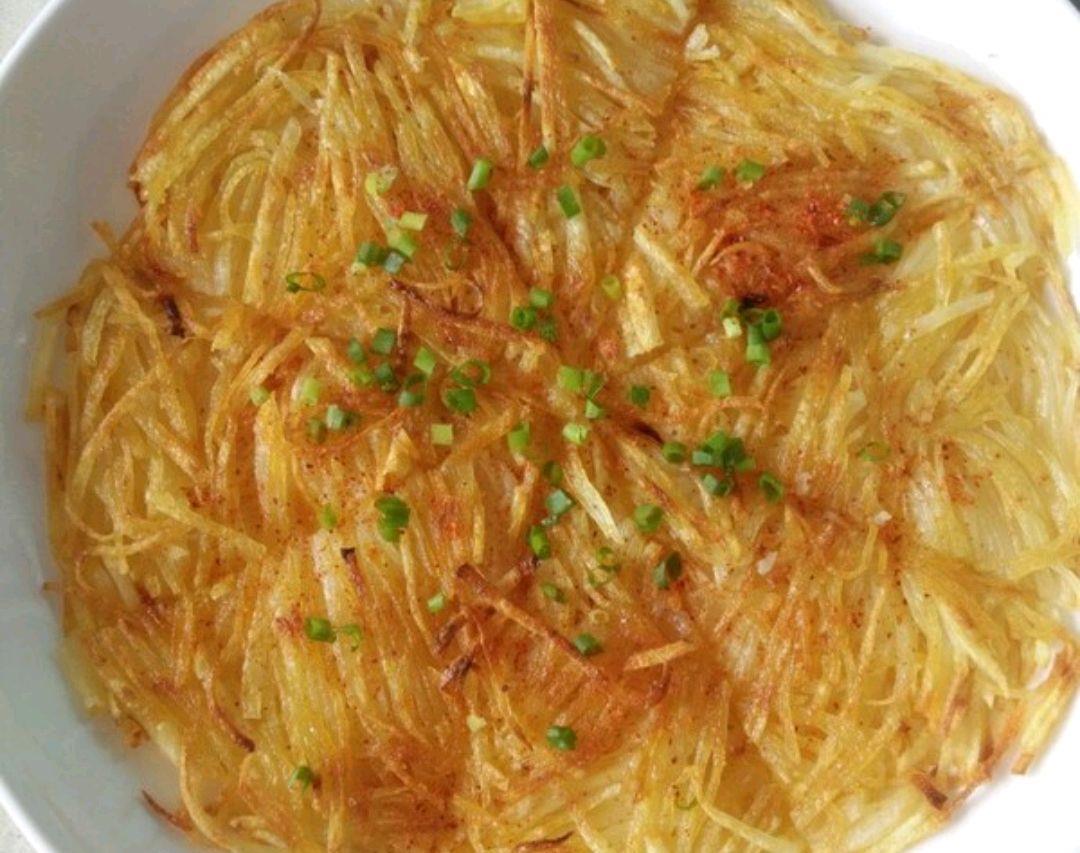 不会做干煸洋芋丝的小伙伴,可以这样做土豆丝