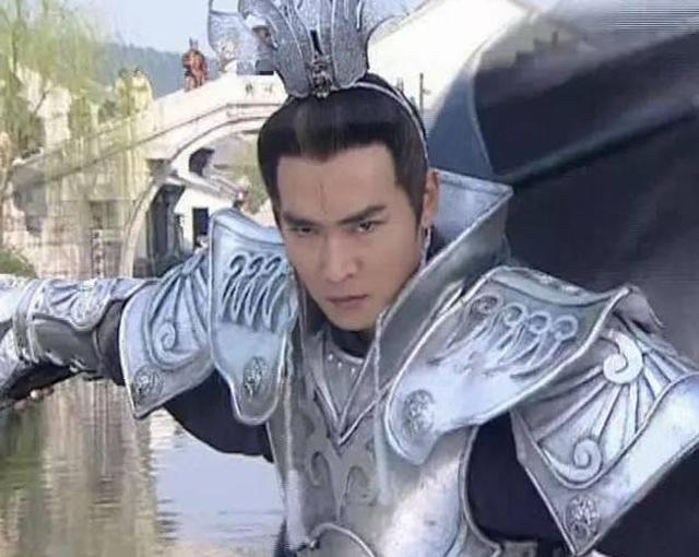 西游记的残忍 是把孙悟空 二郎神 哪吒都变成了人偶