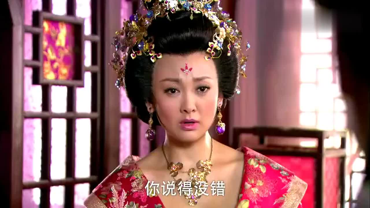 薛平贵与王宝钏:平贵说自己喜欢小青,小青开心的手舞足蹈!