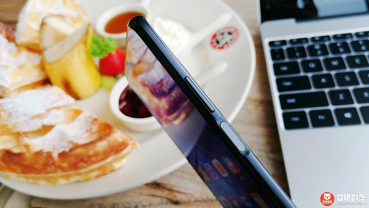 荣耀9xpro幻夜黑图赏升降前摄真全面屏两千元档位破冰旗舰