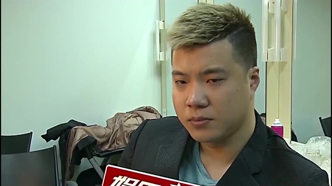 黄毅清贩毒吸毒被提请批捕网友纷纷跑到黄奕的微博下留言