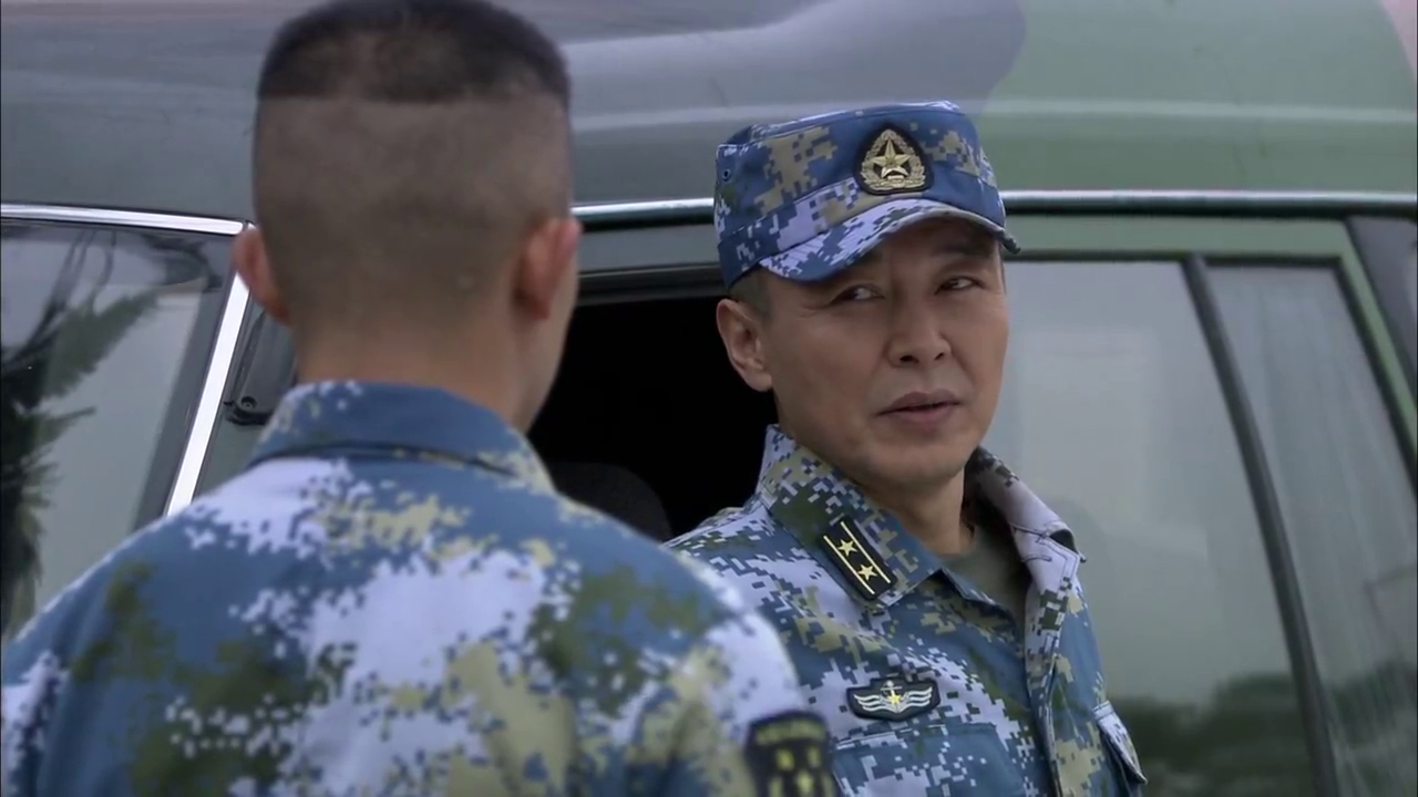 火蓝刀锋:蒋小鱼想回家就要把龙百川帽子拿下来,太难,失败告终