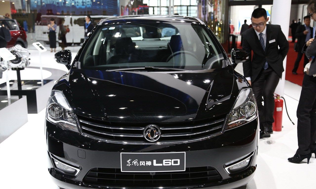 黑色东风风神l60,年轻人的最爱,你喜欢吗