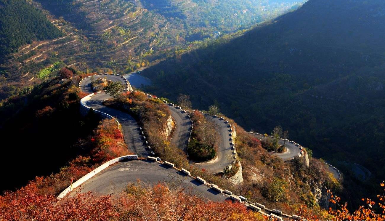 身处山东的"秋名山",几条盘山公路惊险迷人,老司机敢去尝试吗