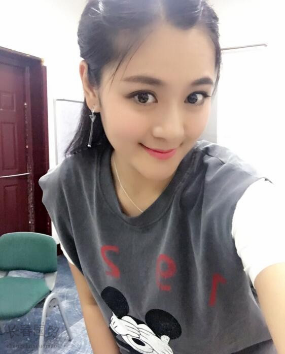 赵本山第33号弟子向丫蛋求婚,小鹏飞前妻曝光也是本山传媒演员