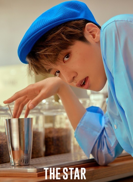 pentagon郑禹奭携手wanna one赖冠霖拍杂志照