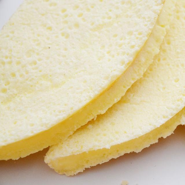 鲜奶中的精华——奶皮子,来内蒙不容错过的美食