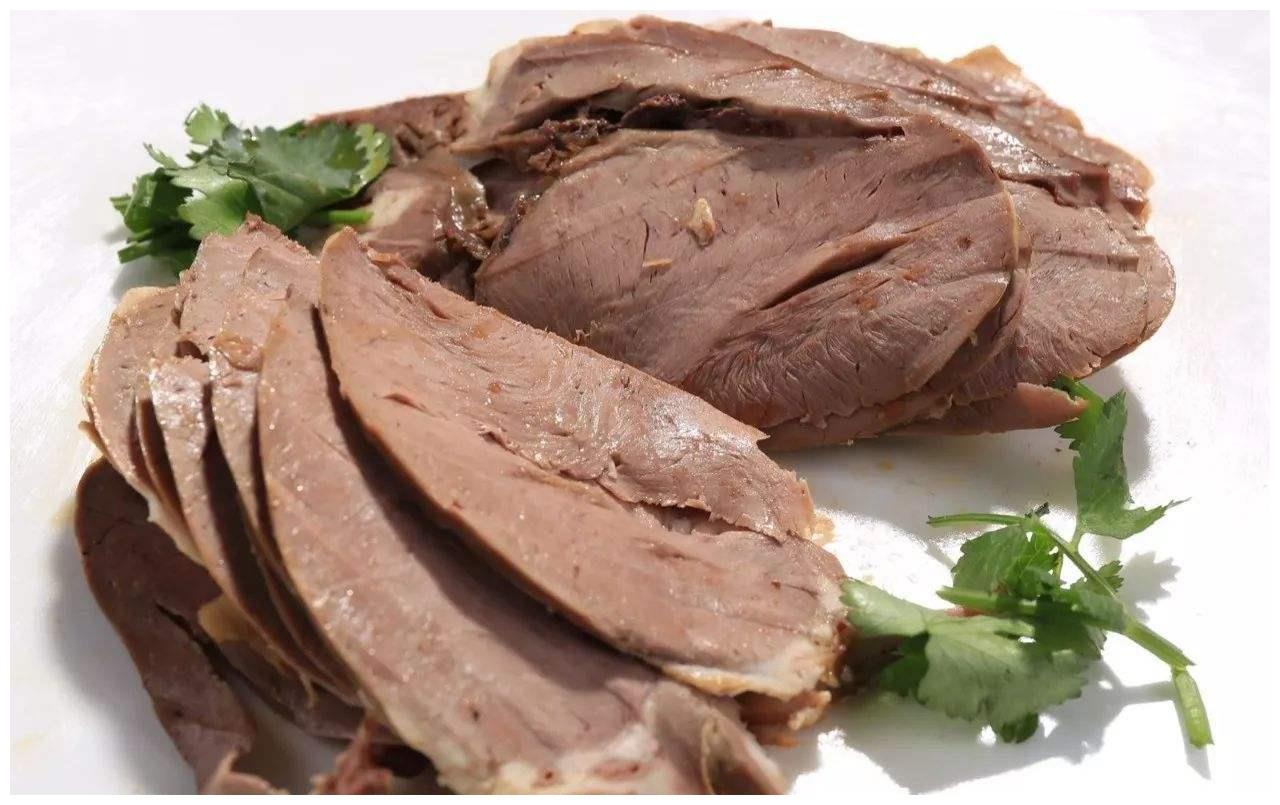 还可以继续用,因为卤水越煮越香,要是觉得只是卤猪心太单一了,那么在