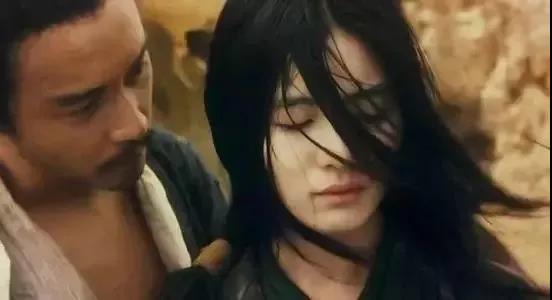 酒与爱情,是这世界里的光