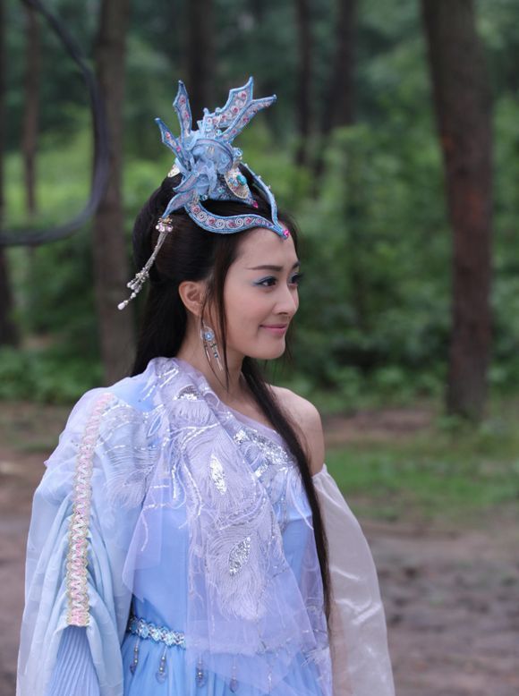 :出自第二部三仙岛三霄中排行老二,性格刚烈,嫉恶