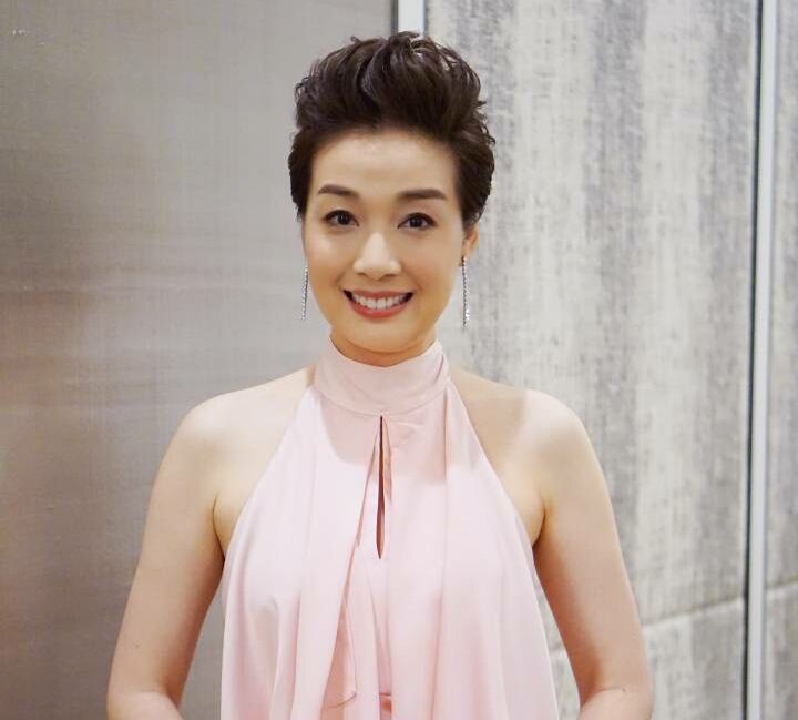 玉体迎风窈窕无双江美仪