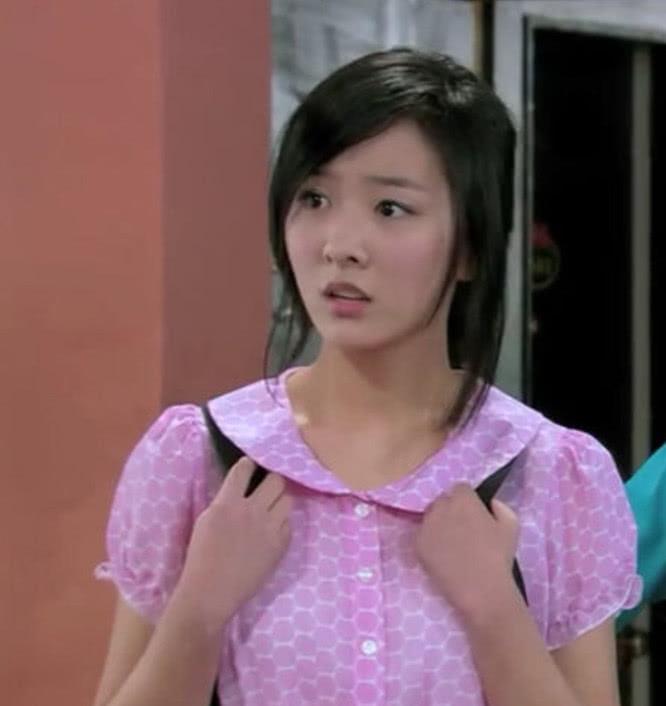 《爱情公寓》中的“心凌”曾是女神,十年后成“萝莉”,美到犯规