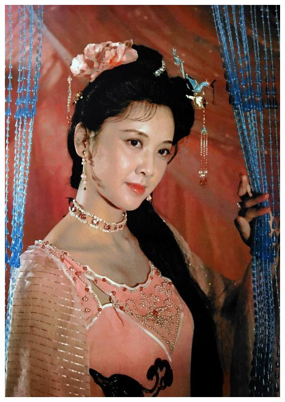 看到这张多情的女儿国国王美照,你还能想起当时的台词吗