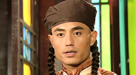 蒙丹的真实身份是什么,为啥阿里和卓不同意,让含香和他在一起