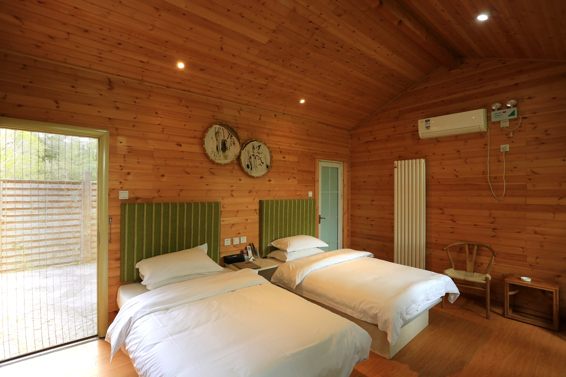 郑州雁鸣湖蟹岛犹如水上江南 陪孩子度过浪漫的亲子时光