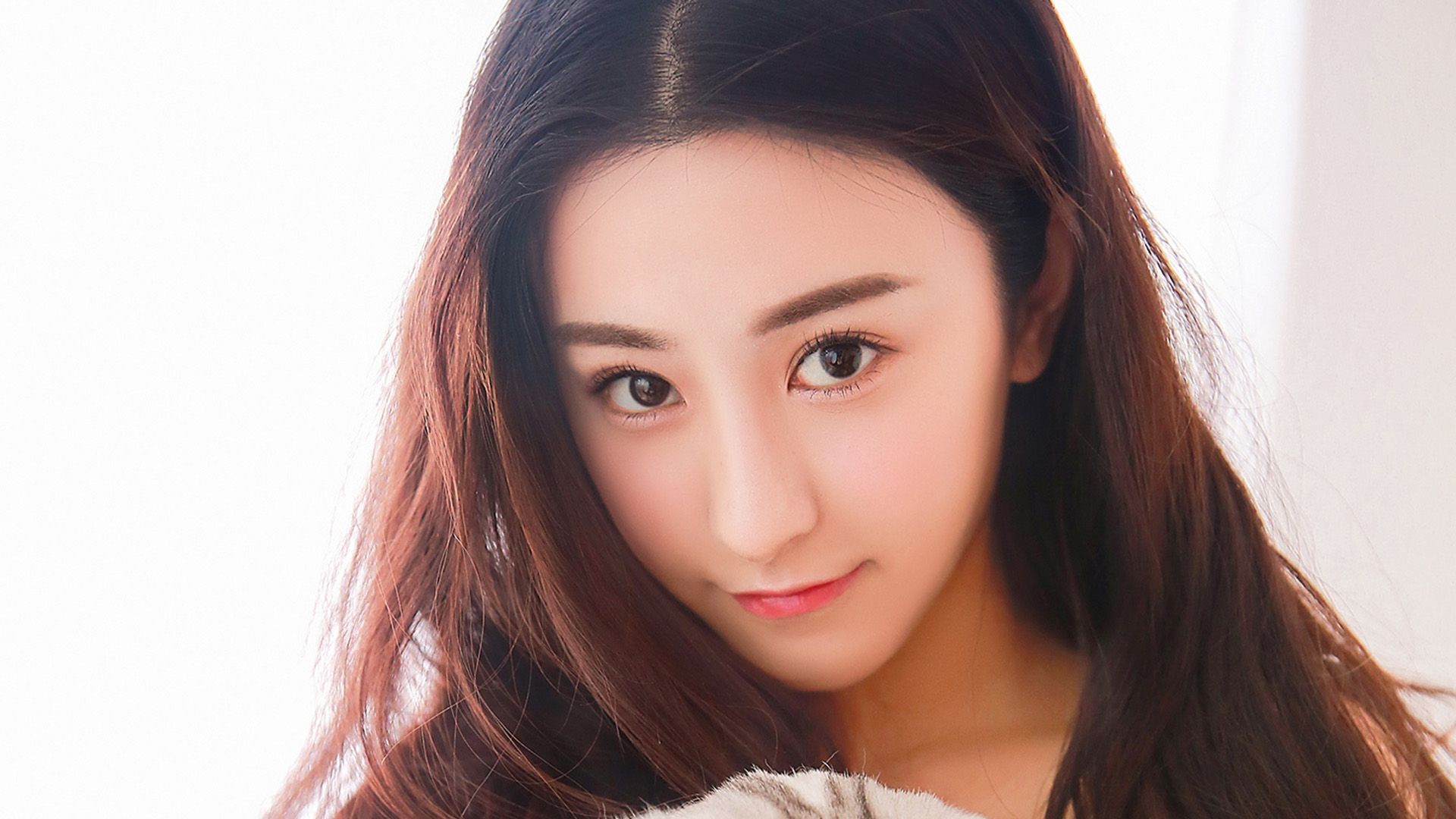 清纯靓丽的"中俄混血儿"——朱圣祎