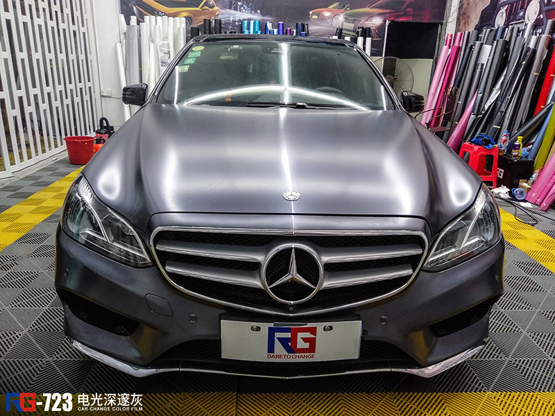 奔驰e260l车身改色电光深邃灰 rg瑞集改色膜福建泉州加盟店出品