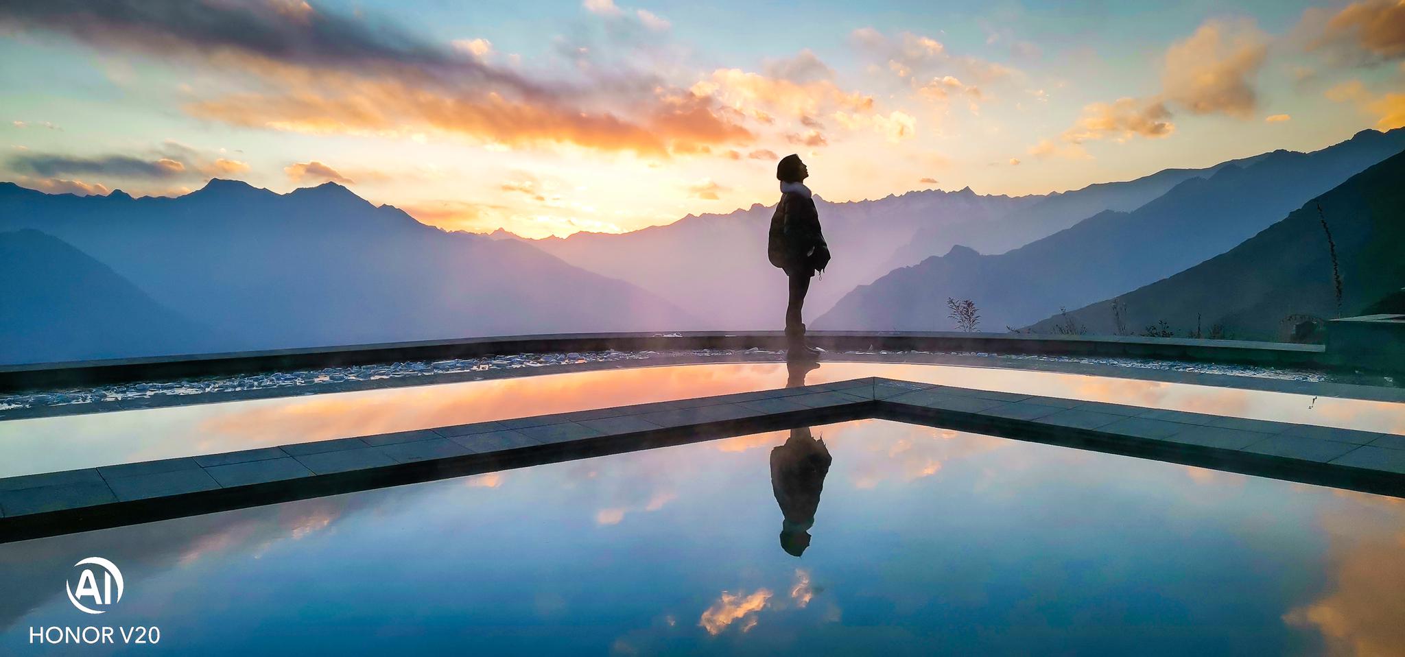 荣耀v20拍摄的成都浮云牧场,4800万高清风光美得让人想私奔!