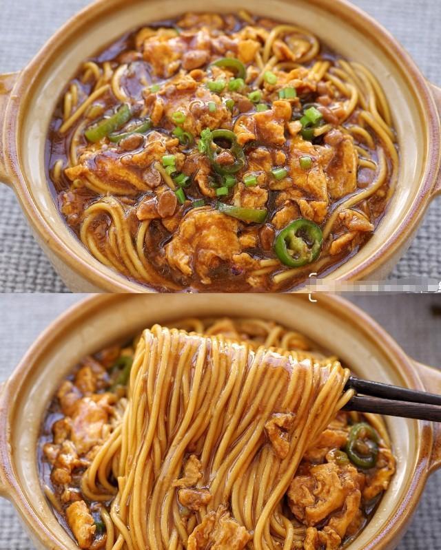 这款鸡蛋酱拌面,比肉酱面还好吃