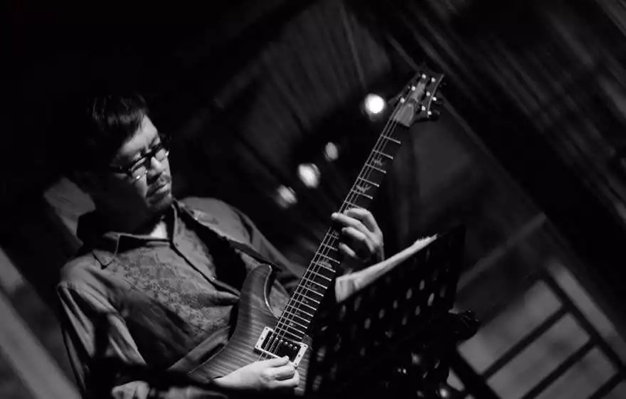 邓建明|吉他手|黄仲贤_新浪网