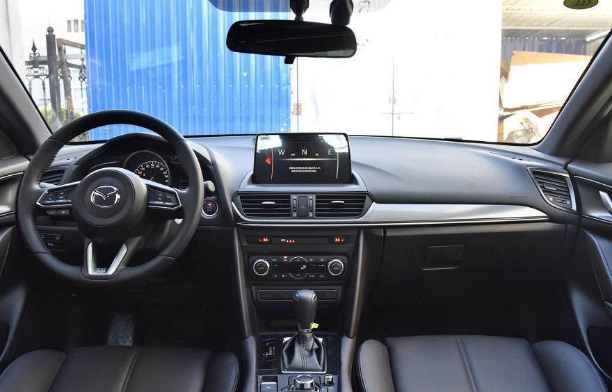 参考同事举荐,刚刚买了一台马自达cx4,车主感言:够个性!