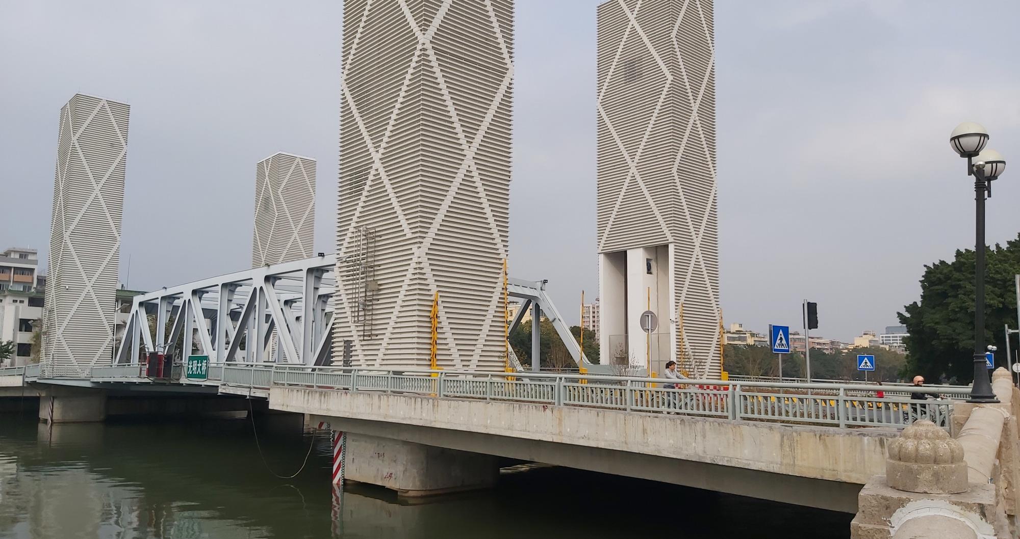 发现广州番禺一座漂亮的桥广州光明大桥位于市桥水道