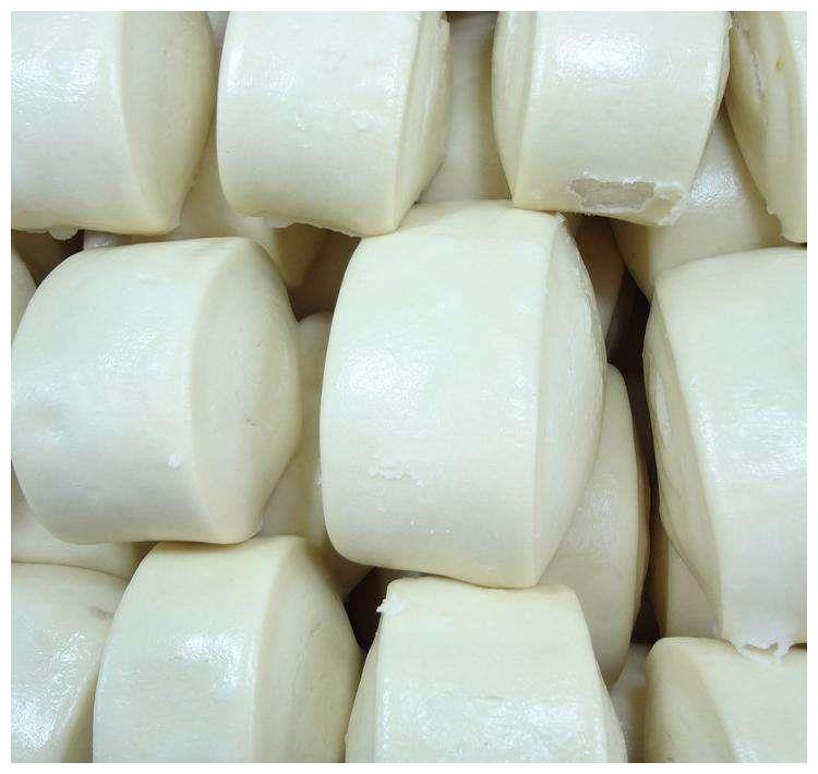 没有放糖的馒头, 吃起来,为什么有一点点的甜味?