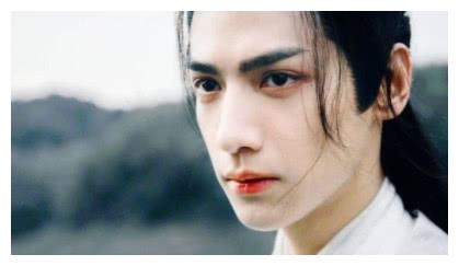 邓伦工作行程表曝光,《香蜜》轧戏实锤,男二加