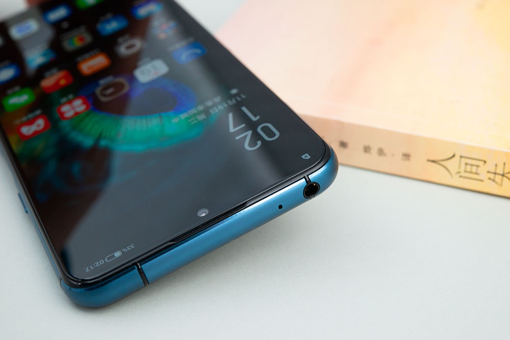 海信双屏阅读手机a6l图赏智慧双屏引领全民阅读潮