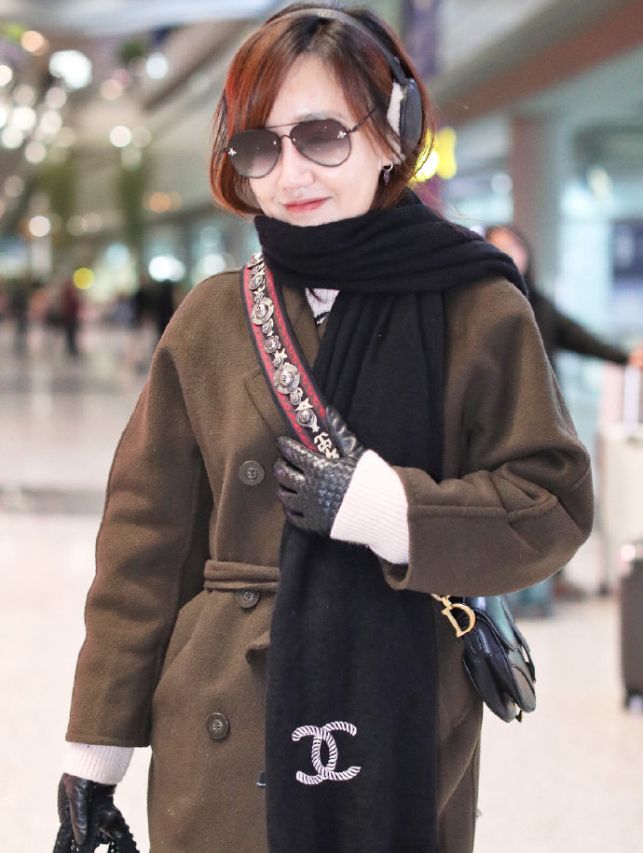 "哈妹"薛佳凝近照曝光,笑容可掬优雅大方,40岁仍美如少女!