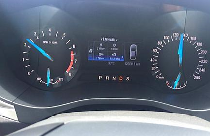 车速120kmh，发动机转速多少才不伤车维修师傅不超这