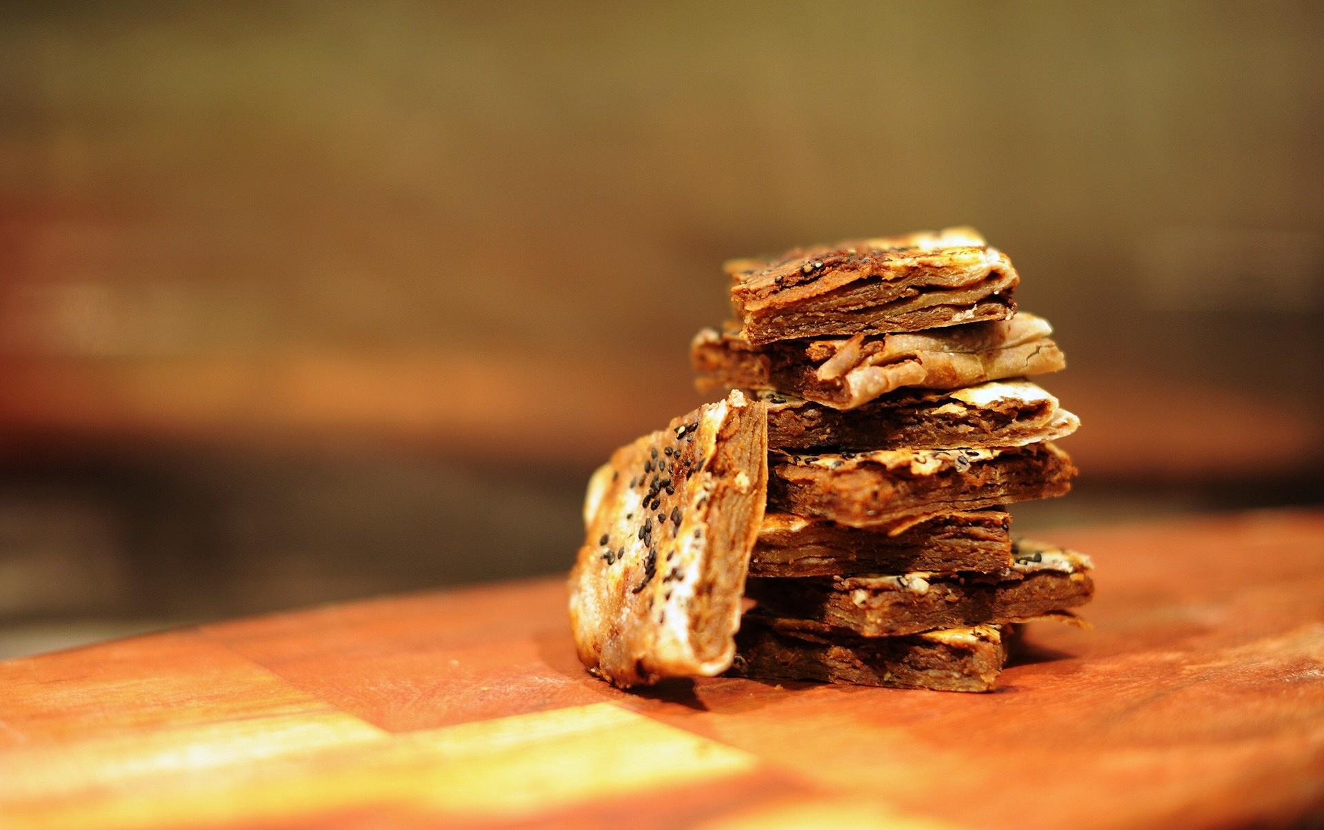 安抚一切情绪的芝麻酱糖饼