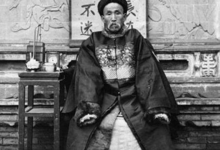 晚清真实老照片，图1官员成亲，图4古代男人老婆只能娶一个！|老婆|老照片|公安局长_新浪新闻
