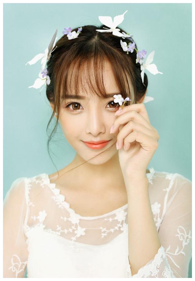 关于繁星主播兔子牙的个人信息