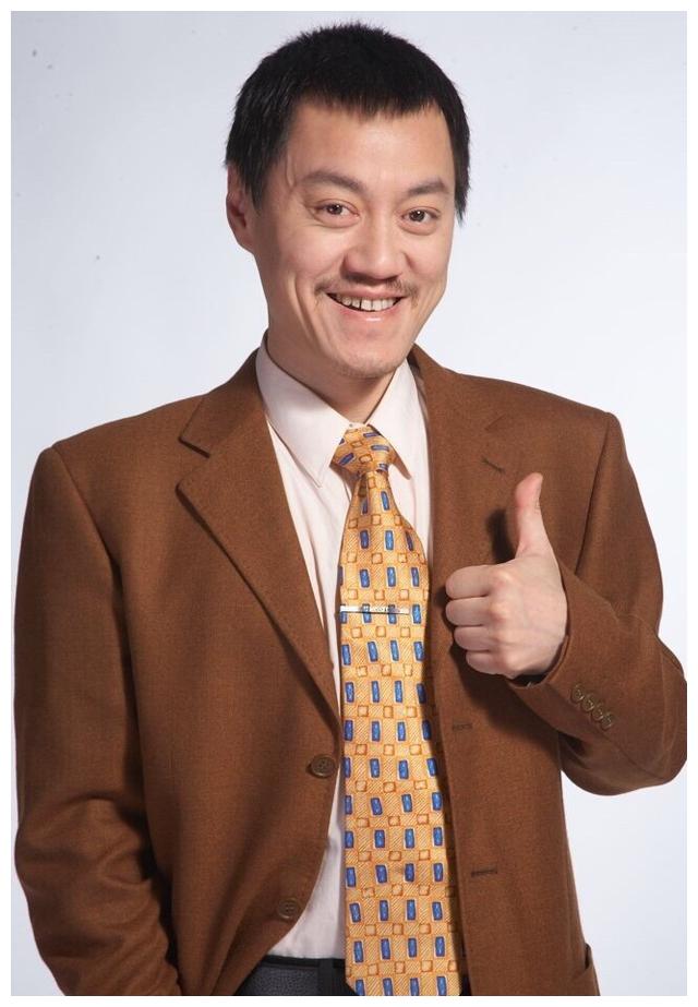 北大学霸雪村32岁爆红39岁离婚次日便2婚二婚老婆美貌动人