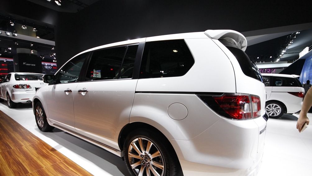 这款马自达8,外观非常的炫酷,你会喜欢吗?