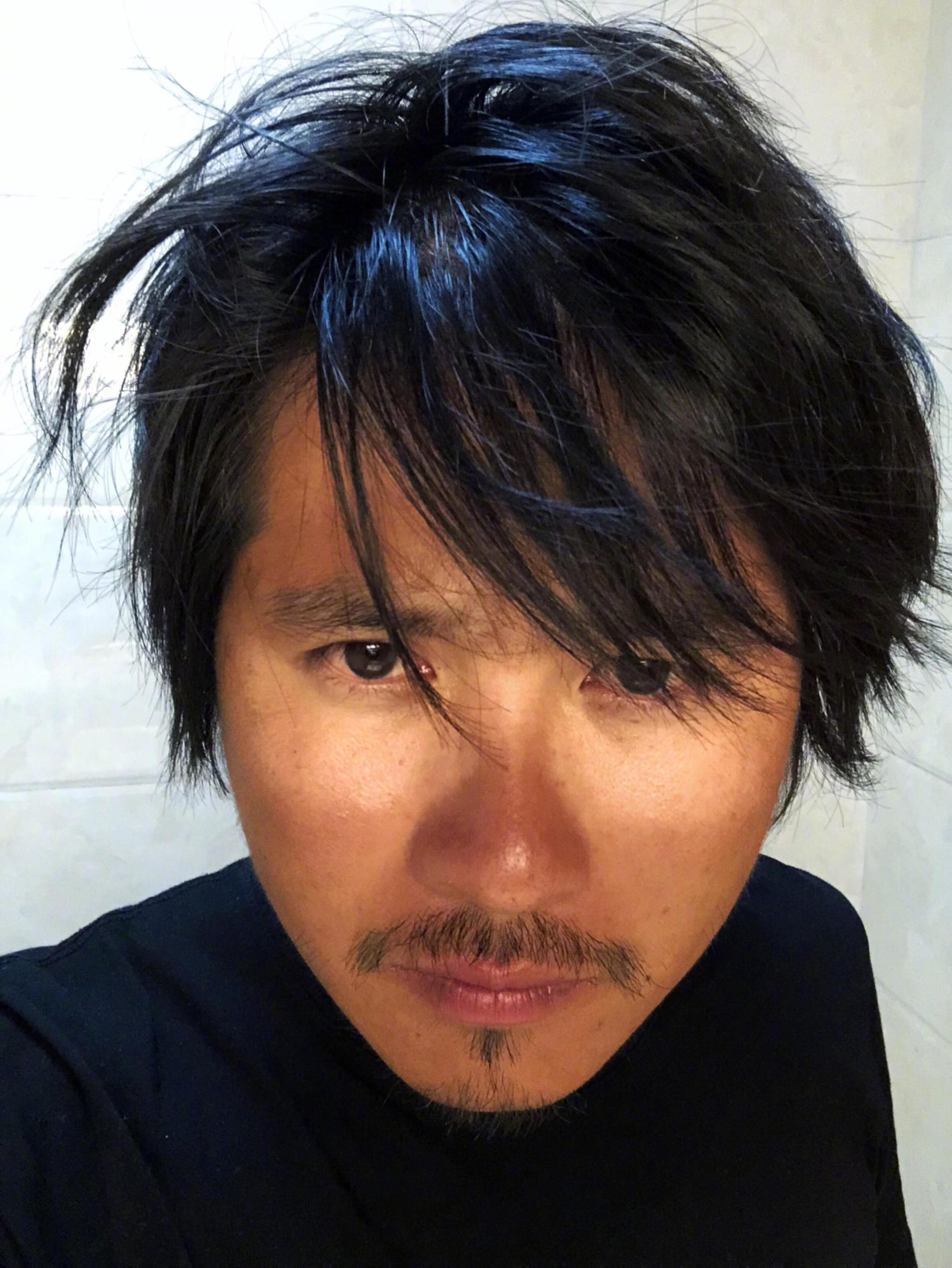 冯绍峰宣布赵丽颖怀孕 韩寒闹着要起名字