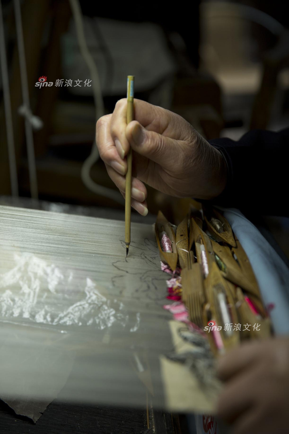 80岁缂丝大师:他的复制品故宫专家也无法分辨