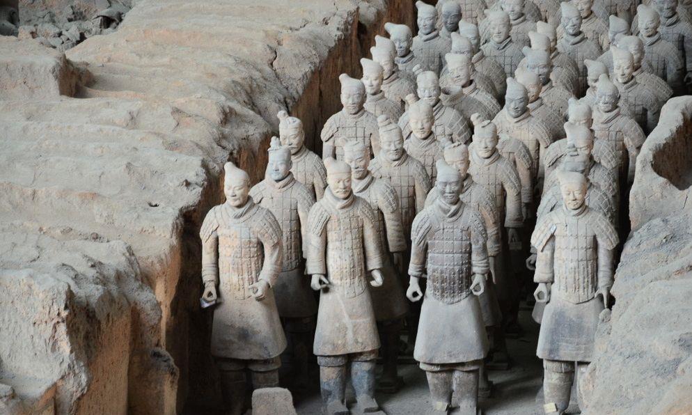 秦始皇之前的秦朝都有哪些皇帝，都干了什么事情？|秦始皇|皇帝|吕不韦_新浪新闻